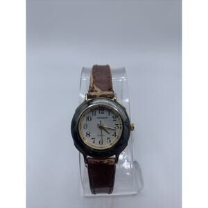 Luxury Womens White Dial Brown Leather Band Giraffe Print Watch A41